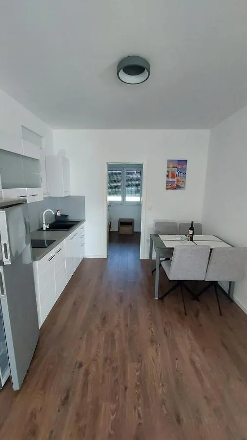 Navis Apartment Supetarska Draga 0*,