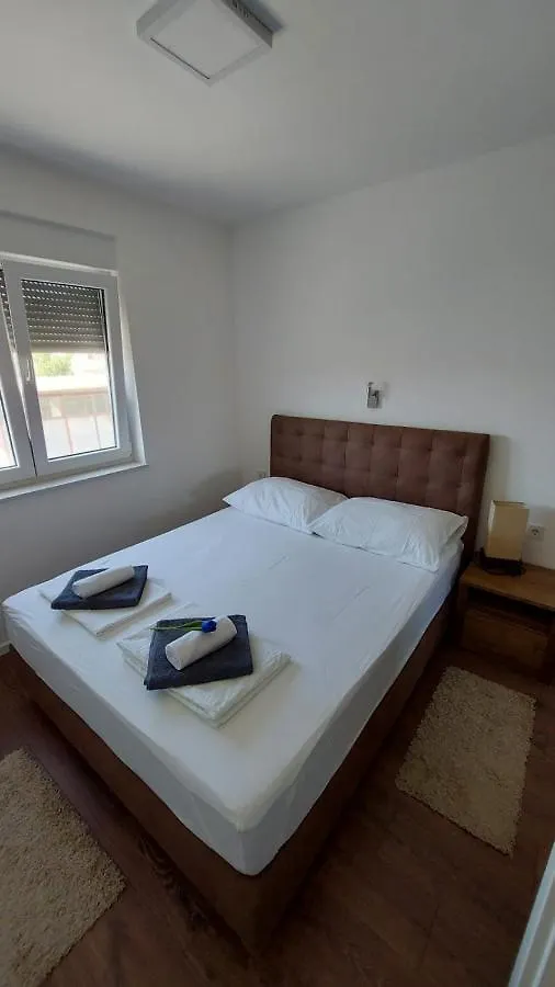 Navis Apartment Supetarska Draga Croatia